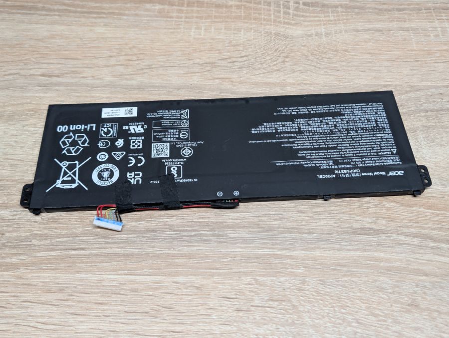 Оригінальна акумуляторна батарея Acer AP20CBL Б/В