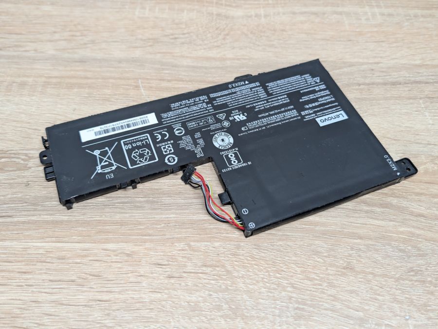 Акумуляторна батарея Lenovo L15M3PB0 Б/В [ProductHub SKU L15M3PB0]