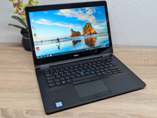 Ноутбук Б/В Dell Latitude E7470, Intel Core i5-6300U, DDR4 8GB, SSD 128GB, 14" Full HD Сенсор