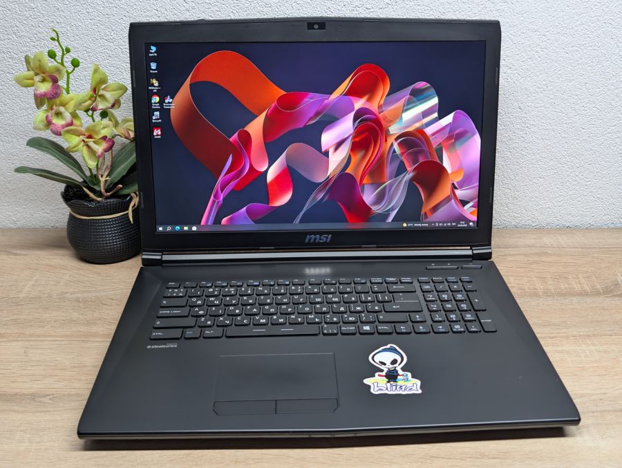 Ноутбук Б/В MSI MS-GL72 6QD, Intel Core i5-6300HQ, DDR4 12GB, SSD 128GB + SSD 500GB, NVIDIA GeForce GTX 950M 2GB, 17" Full HD