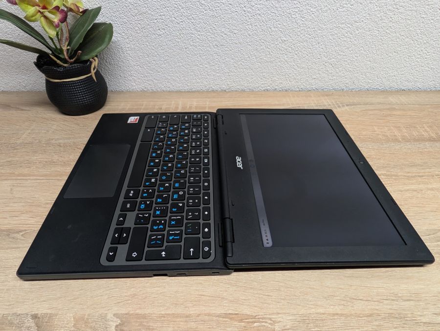 Ноутбук Acer ChromeBook C721: 11.6, AMD A4-9120C,4 GB DDR3,AMD Radeon R4 Graphics,SSD 32Gb Б/В [ProductHub SKU Acer213]