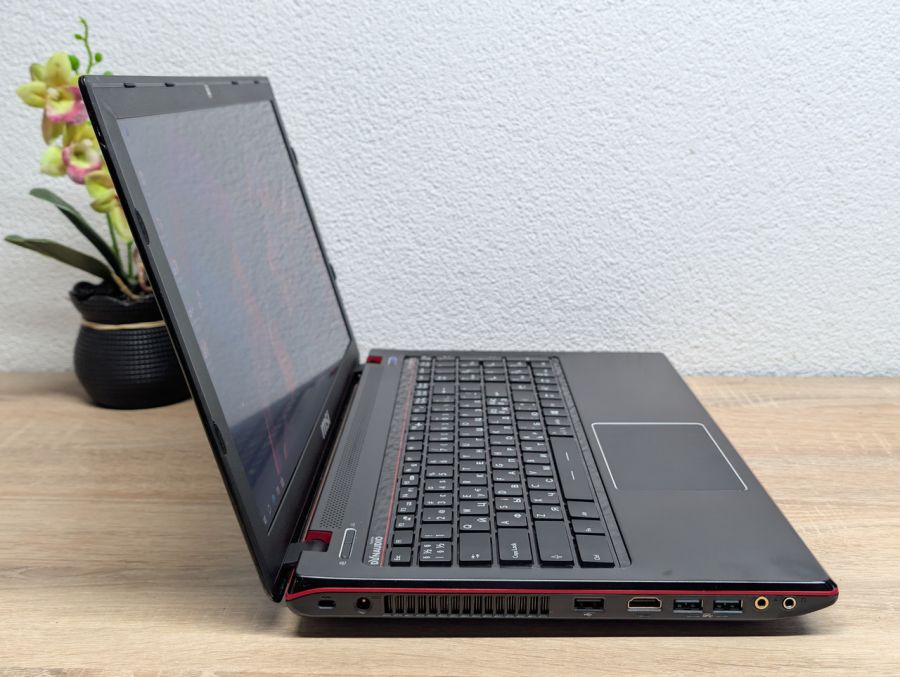 Ноутбук MSI GE60 2PC Apache:15.6 Full HD,Intel Core i7-4700HQ,8 GB DDR3,GeForce GTX 860M 2Gb,SSD 256Gb Б/В [ProductHub SKU MSI35]