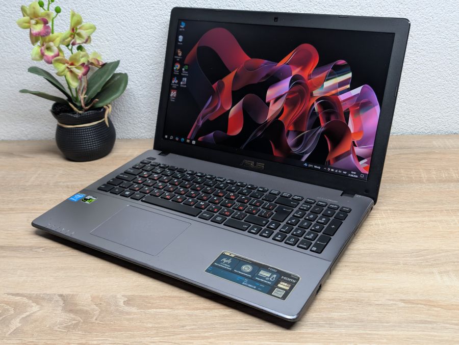 Ноутбук Asus F550J: 15.6 Full HD, Intel Corei5-4200H, 8 GB DDR3, NVIDIA GeForce GTX 850M 2Gb, SSD 256Gb Б/В [ProductHub SKU Asus201]