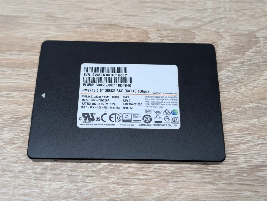 SSD Samsung PM871a 256 Gb 2.5" Життя 99% Б/В