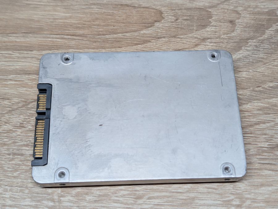SSD Intel 520 120Gb 2.5" Життя 100% Б/В [ProductHub SKU Intel520(8)]
