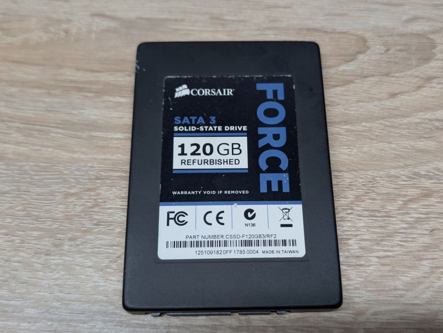 SSD Corsair Force 3 120Gb 2.5" Життя 99%