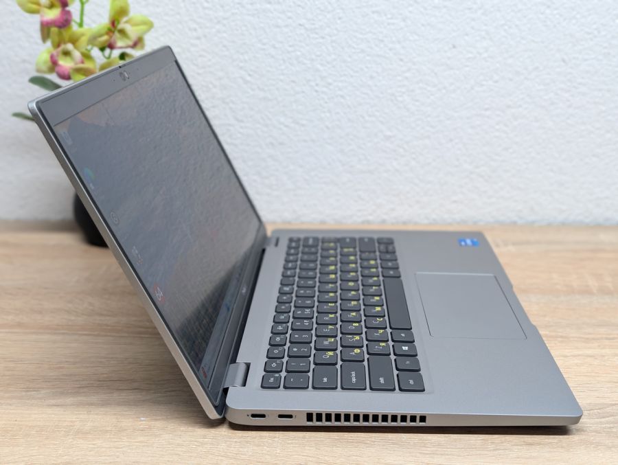 Ноутбук Б/В Dell Latitude 5420, Intel Core i5-1135G7, DDR4 16GB, SSD 512GB, 14" Full HD