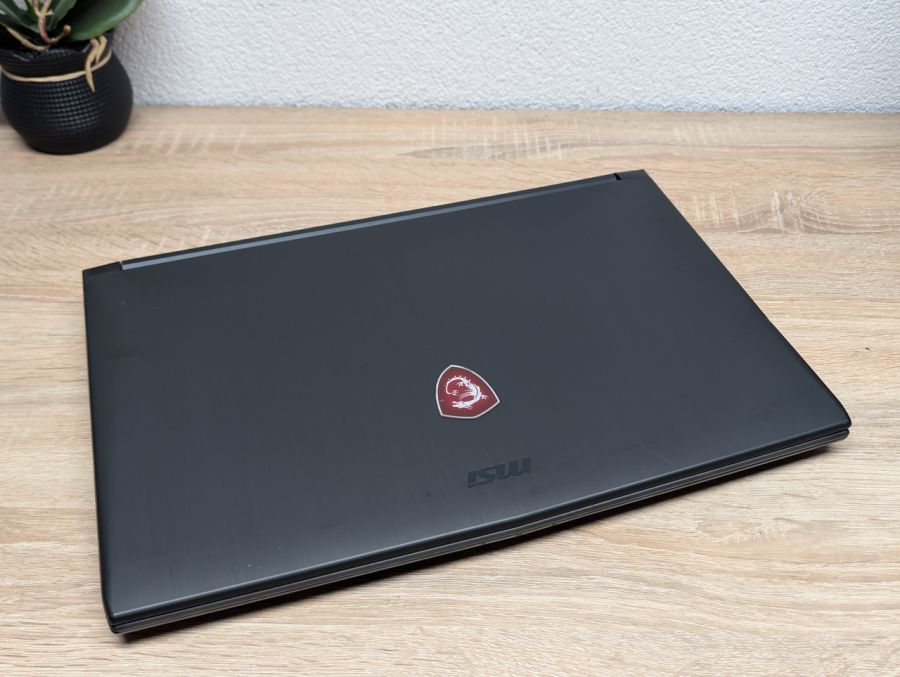 Ноутбук Б/В MSI GU62 MS-16J9, Intel Core i5-7300HQ, DDR4 16GB, SSD 256GB + HDD 1TB, NVIDIA GeForce GTX 1050 2GB, 15.6" Full HD