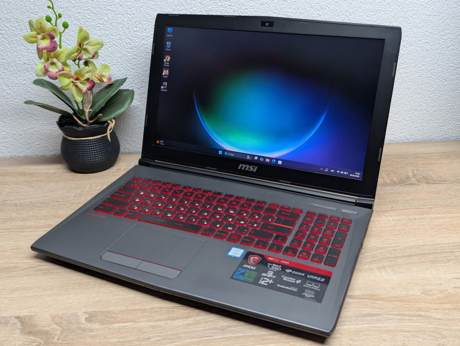Ноутбук Б/В MSI GU62 MS-16J9, Intel Core i5-7300HQ, DDR4 16GB, SSD 256GB + HDD 1TB, NVIDIA GeForce GTX 1050 2GB, 15.6" Full HD