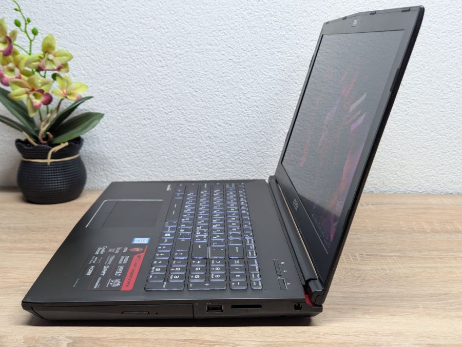 Ноутбук Б/В MSI GP62 6QF Leopard Pro, Intel Core i7-6700HQ, DDR4 16GB, SSD 360GB, NVIDIA GeForce GTX 960M 2GB, 15.6" Full HD [ProductHub SKU MSI41]