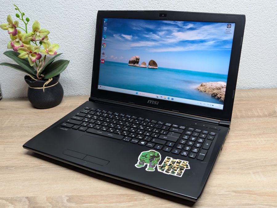 Ноутбук Б/В MSI MS-16J6, Intel Core i5-6300HQ, DDR4 12GB, SSD 256GB + HDD 750GB, NVIDIA GeForce GTX 950M 2GB, 15.6" Full HD