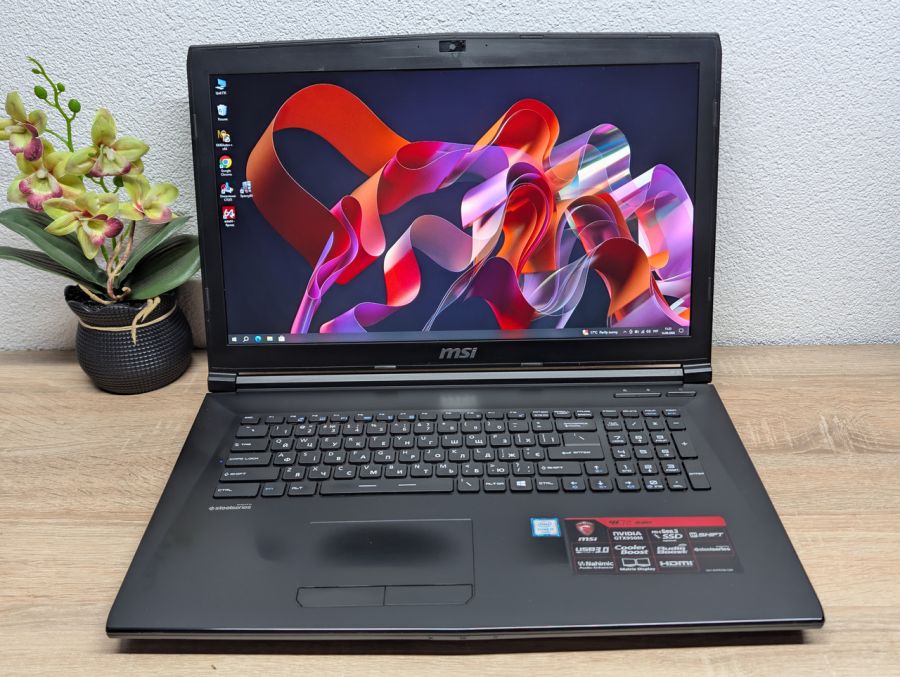 Ноутбук Б/В MSI MS-GL72 6QD, Intel Core i7-6700HQ, DDR4 16GB, SSD 256GB + HDD 1TB, NVIDIA GeForce GTX 950M 2GB, 17" Full HD [ProductHub SKU MSI43]