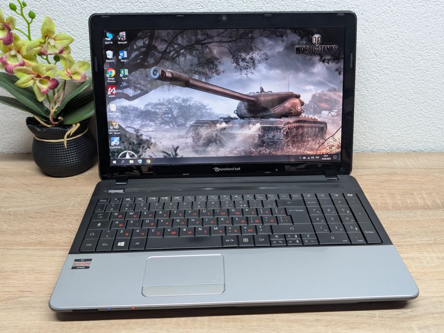 Ноутбук Б/В PackardBell EasyNote TE11BZ, DDR3 8GB, SSD 128GB, AMD Radeon HD 7310, 15.6" HD [ProductHub SKU PB8]