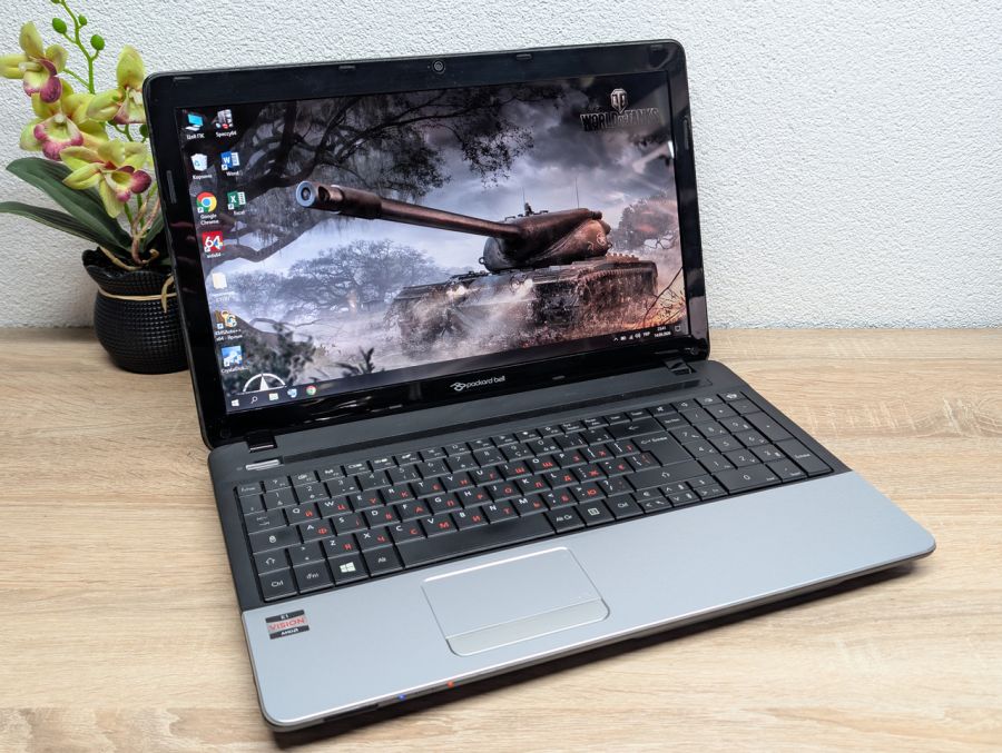 Ноутбук Б/В PackardBell EasyNote TE11BZ, DDR3 8GB, SSD 128GB, AMD Radeon HD 7310, 15.6" HD