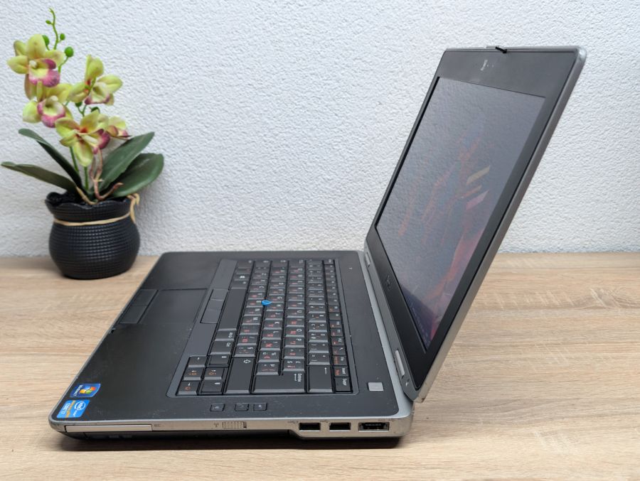 Ноутбук Б/В Dell Latitude E6430, Intel Core i5-3320M, DDR3 8GB, SSD 128GB, 14" HD [ProductHub SKU Dell62]