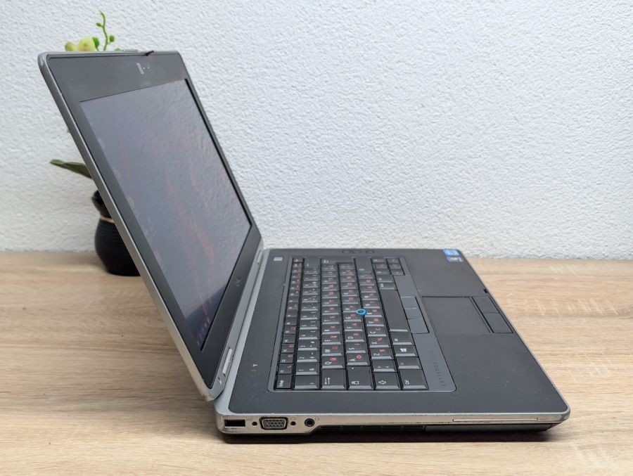Ноутбук Б/В Dell Latitude E6430, Intel Core i5-3320M, DDR3 8GB, SSD 128GB, 14" HD [ProductHub SKU Dell62]