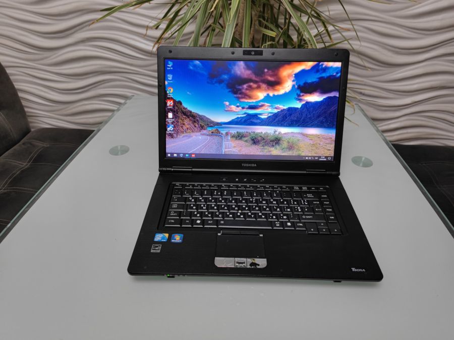 Ноутбук Б/В Toshiba tecra A11-1eg, Intel Core i5-560M, DDR3 4 GB, SSD 128GB, 15.6"