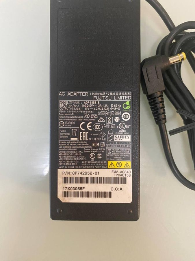 Б/В Fujitsu 80w 5.5*2.5 - 4,22а