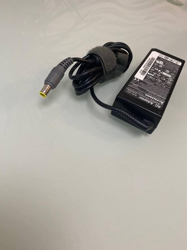 Б/В Lenovo 90w 7,9x5,5