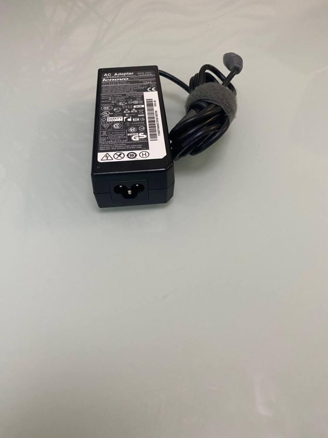 Б/В Lenovo 90w 7,9x5,5