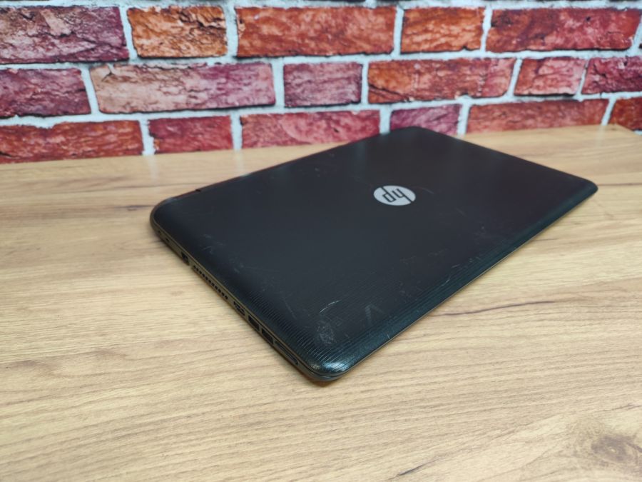 Ноутбук Б/В HP Pavilion, AMD A6-6310, DDR3 8 GB, SSD 128GB, AMD Radeon HD R4, 15.6" HD