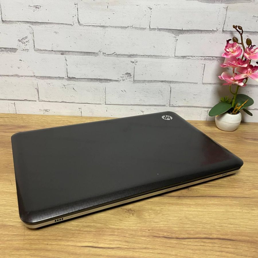 Ноутбук Б/В HP Pavilion dv6, Intel Core i7-720QM, DDR3 8 GB, SSD 256GB, AMD Radeon HD 5000, 15.6" HD
