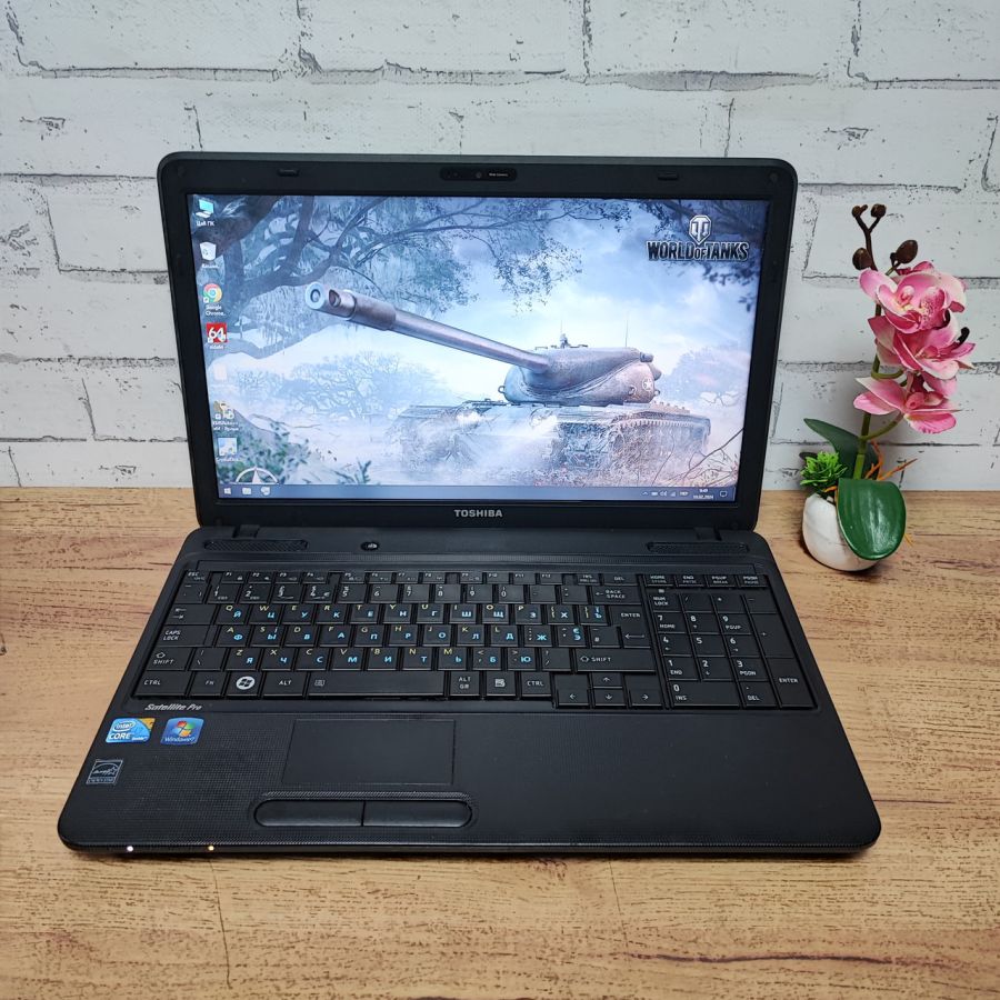 Ноутбук Б/В Toshiba Satellite Pro L650-1CG, Intel Core i3-350M, DDR3 8GB, SSD 128GB, AMD Radeon HD 5000, 15.6" HD