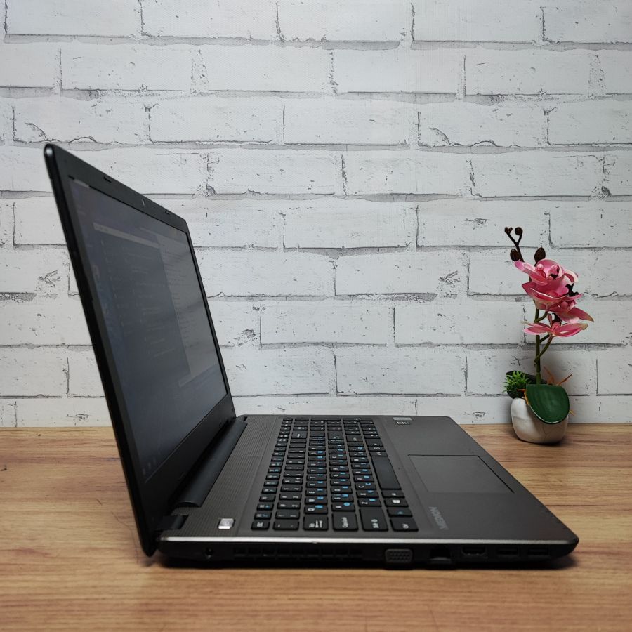 Ноутбук Б/В Medion E6415, Intel Core i3-5005U, DDR3 8 GB, SSD 128GB, 15.6" HD
