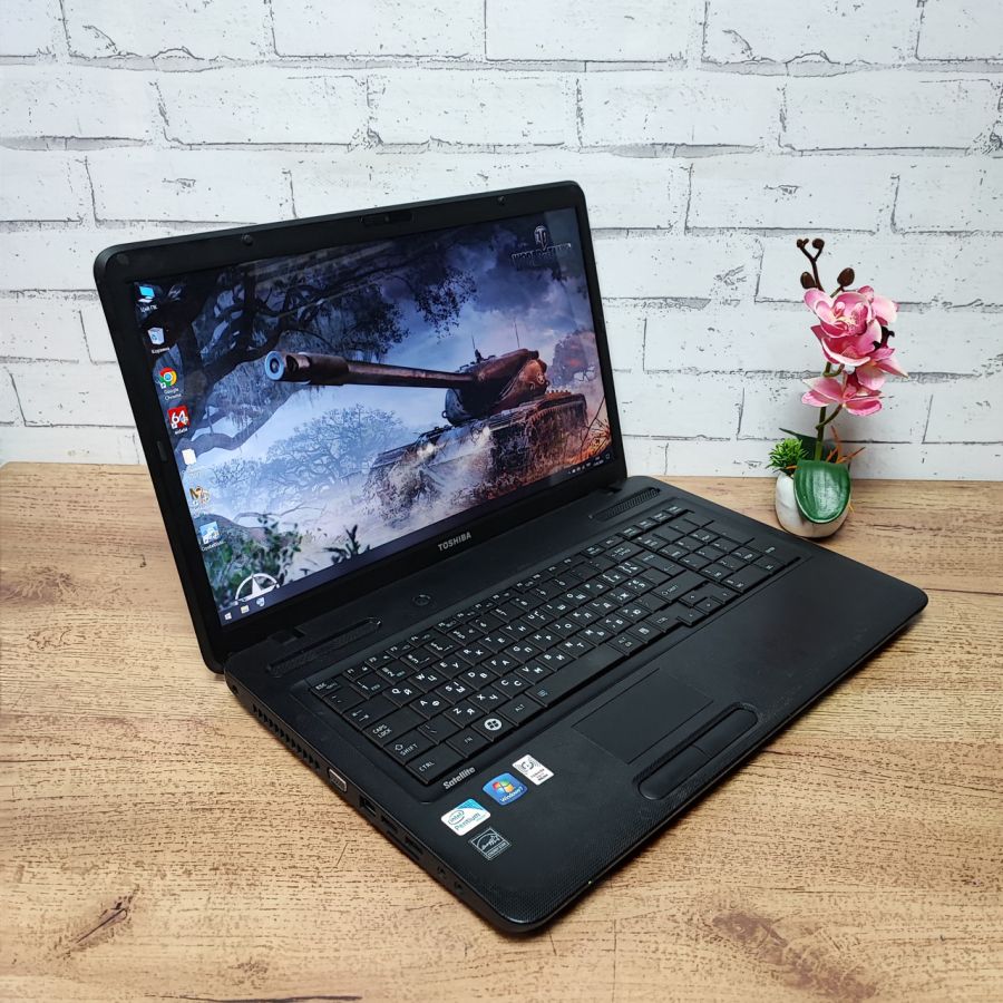 Ноутбук Б/В Toshiba C670-11M, Intel Pentium P6200, DDR3 8GB, SSD 128GB, 17" HD
