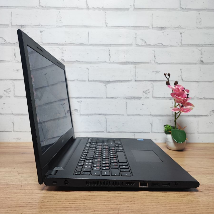 Ноутбук Б/В Dell Inspiron 15, Intel Core i5-4210U, DDR3 8GB, SSD 180GB, 15" HD