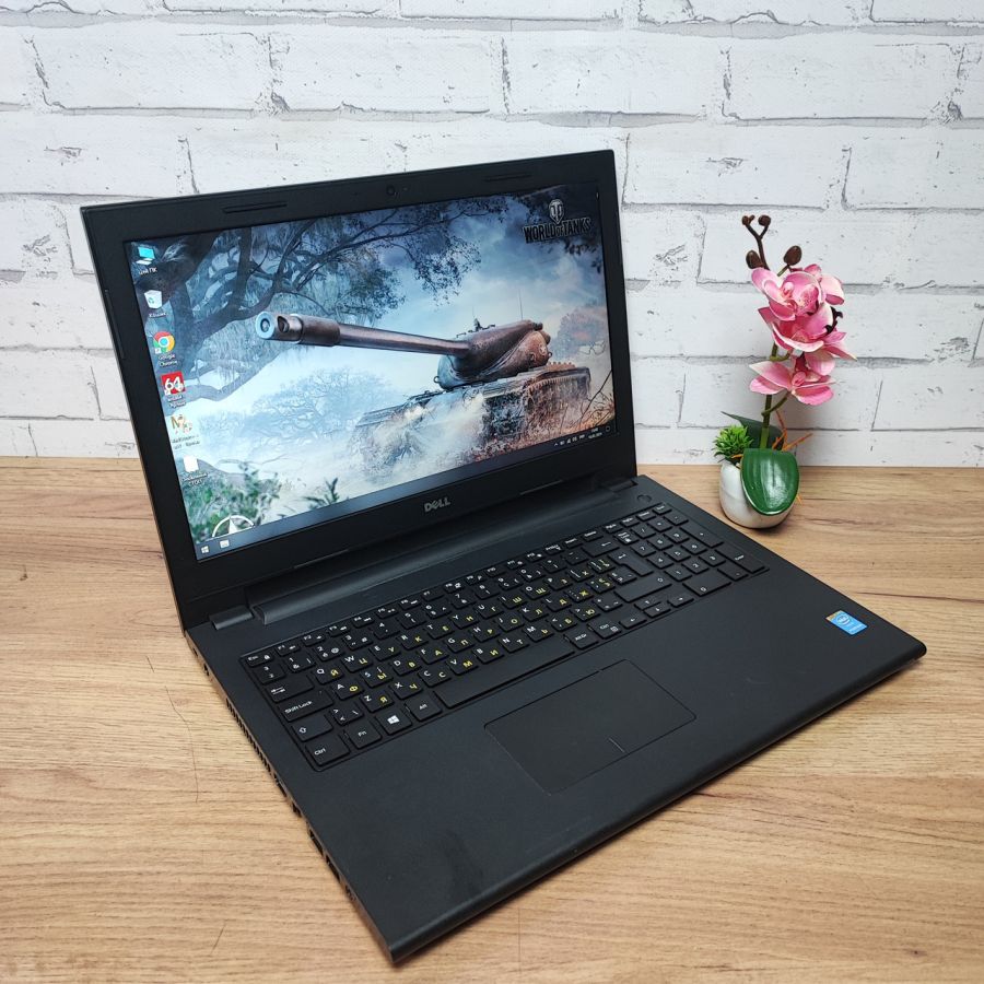 Ноутбук Б/В Dell Inspiron 15, Intel Pentium 3558U, DDR3 8 GB, SSD 128GB, 15.6" HD