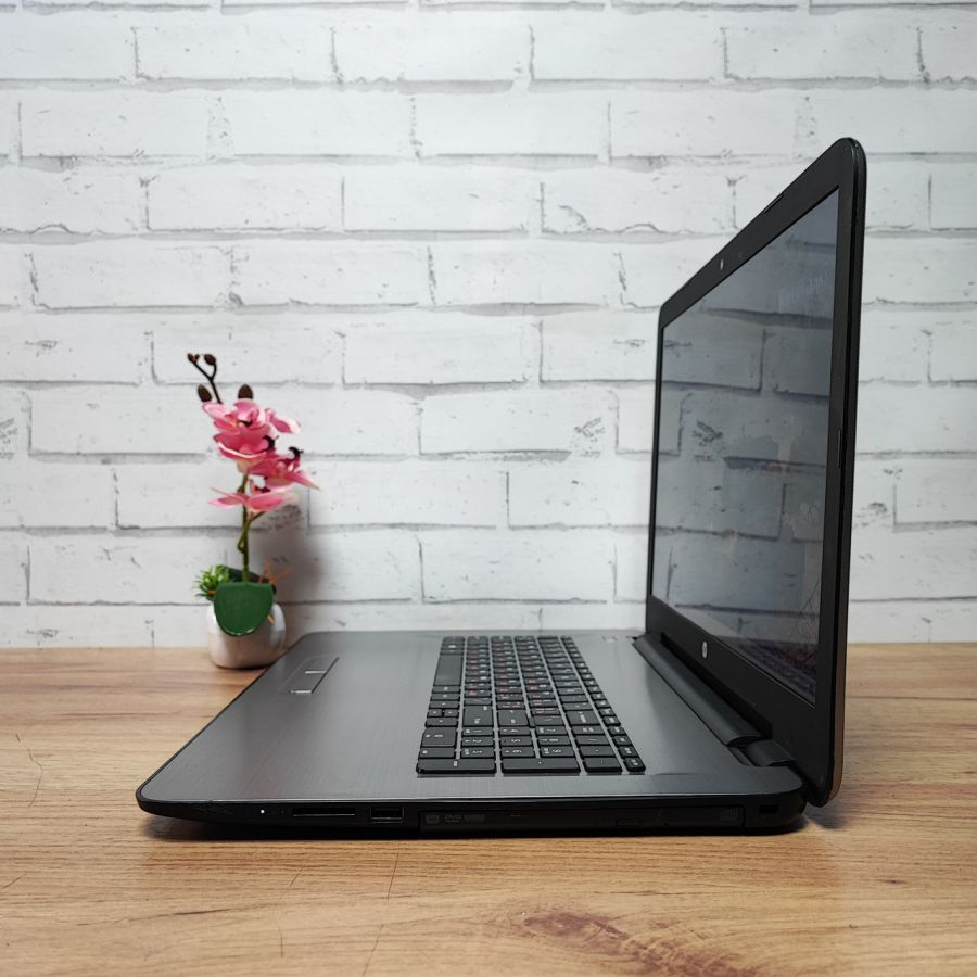 Ноутбук Б/В HP 17-Y020ND, AMD A8-7410, DDR3 8 GB, SSD 256GB, AMD Radeon R5, 17.3"