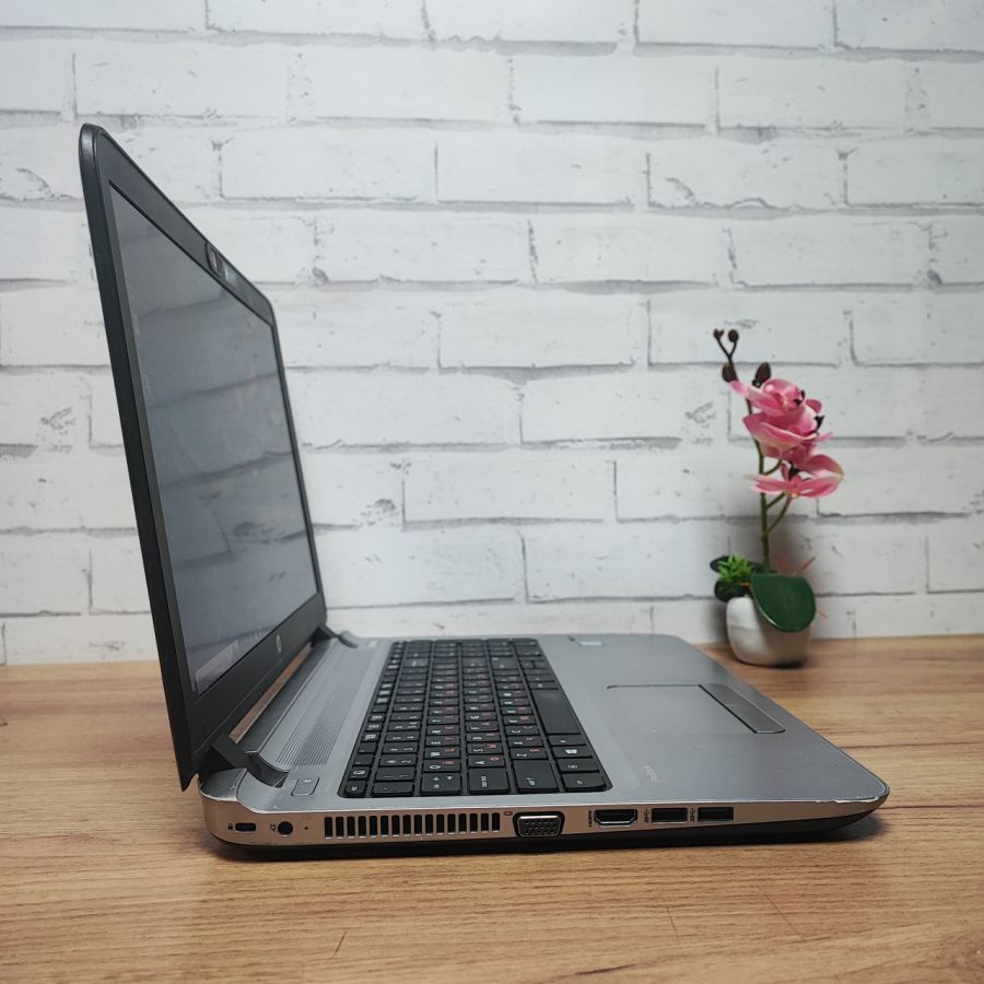 Ноутбук Б/В HP ProBook 450 G3, Intel Core i7-6500U, DDR3 8 GB, SSD 256GB, 15.6" Full HD