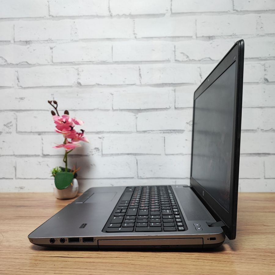 Ноутбук Б/В HP ProBook 450 G0, Intel Core i3-3120M, DDR3 8 GB, SSD 128GB, 15.6" HD