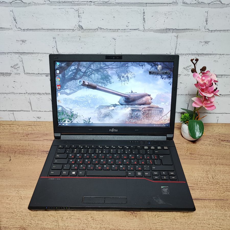 Ноутбук Б/В Fujitsu E544, Intel Core i5-4310M, DDR3 8 GB, SSD 256GB, 14" HD