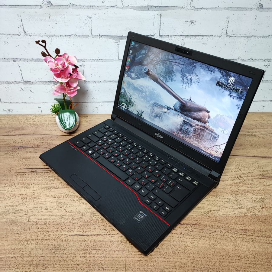 Ноутбук Б/В Fujitsu E544, Intel Core i5-4310M, DDR3 8 GB, SSD 256GB, 14" HD