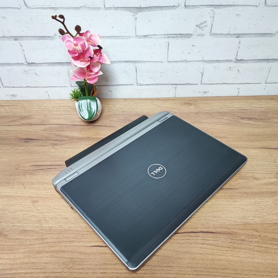 Ноутбук Б/В Dell Latitude E6230, Intel Core i5-3320M, DDR3 2 GB, SSD 128GB, 12.5" HD