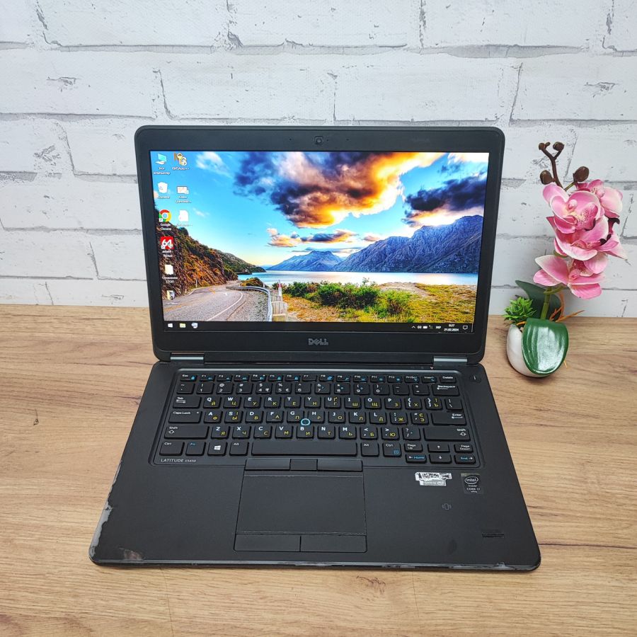 Уцінка! Ноутбук Б/В Dell Latitude E5440, Intel Core i7-5600U, DDR3 8 GB, SSD 128GB, 14" HD