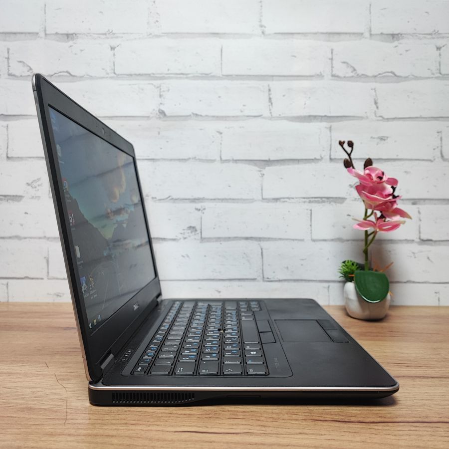 Ноутбук Б/В Dell Latitude E7440, Intel Core i5-4300U, DDR3 8 GB, SSD 256GB, 14" Full HD