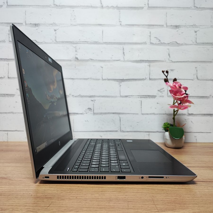 Ноутбук Б/В HP ProBook 450 G5, Intel Core i5-7200U, DDR4 8 GB, SSD 128GB + HDD 500GB, 15.6" Full HD