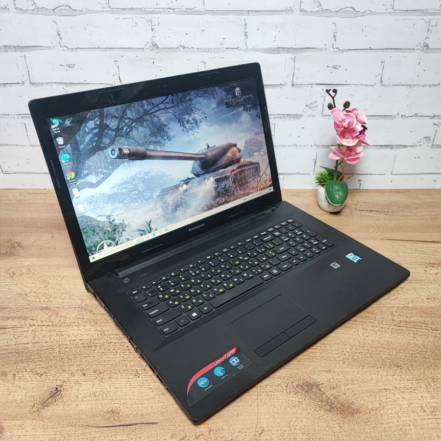 Ноутбук Б/В Lenovo G70, Intel Core i3-5005U, DDR3 16 GB, SSD 512GB, 17.3" HD