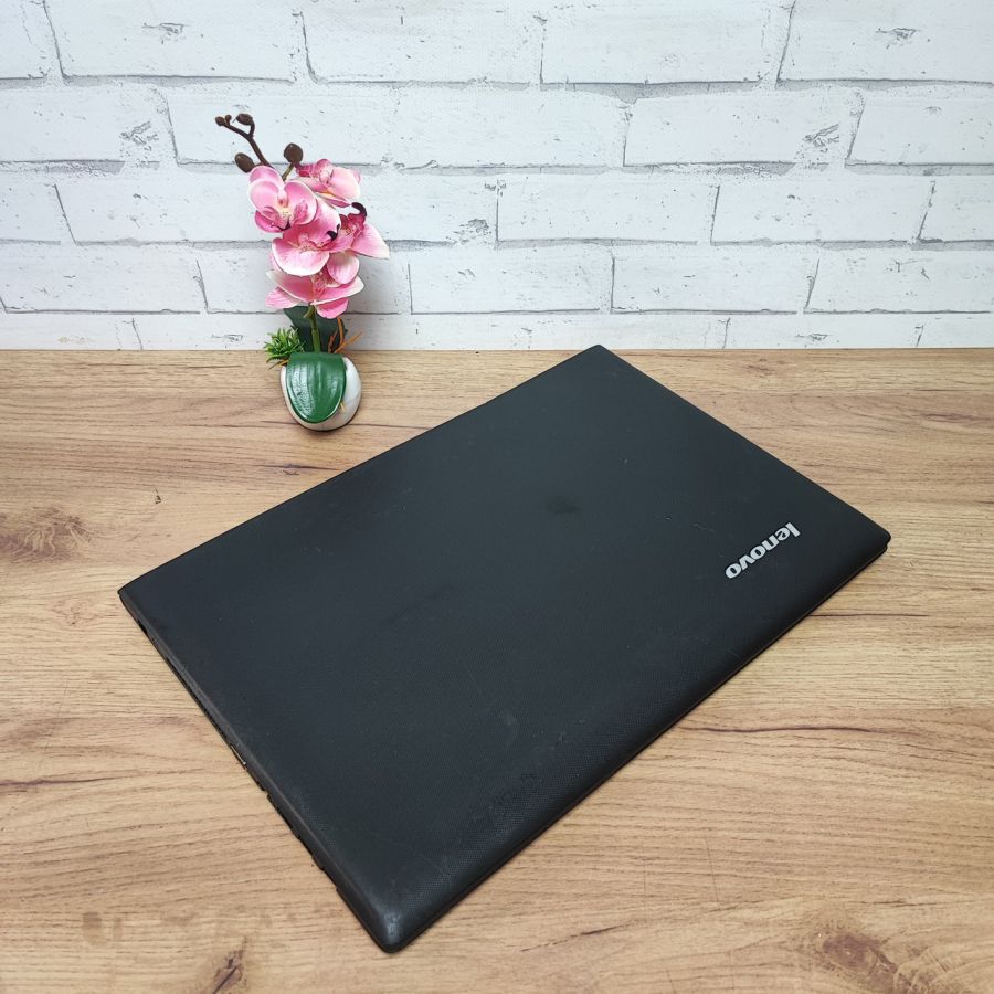 Ноутбук Б/В Lenovo G70, Intel Core i3-5005U, DDR3 16 GB, SSD 512GB, 17.3" HD