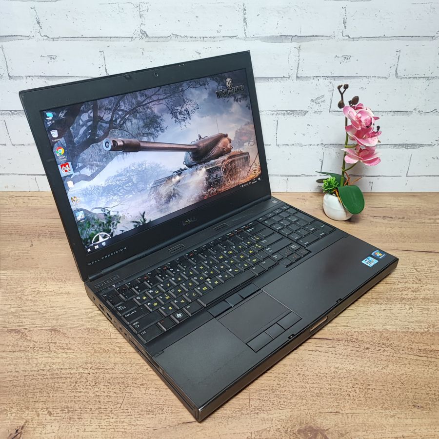 Ноутбук Б/В Dell Precision M4600, Intel Core i7-2820QM, DDR3 16 GB, SSD 256GB, NVIDIA Quadro 2000M 2Gb, 15.6" Full HD