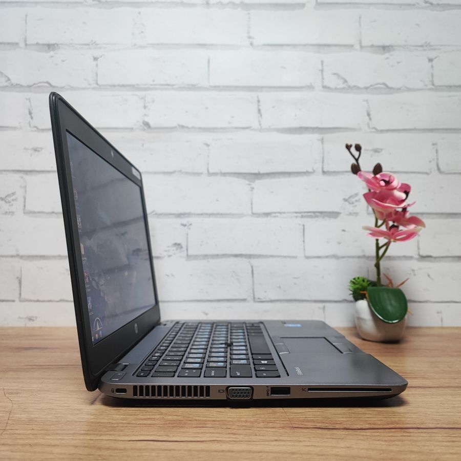Ноутбук Б/В HP EliteBook 820 G2, Intel Core i5-5200U, DDR3 8 GB, SSD 128GB, 12" HD