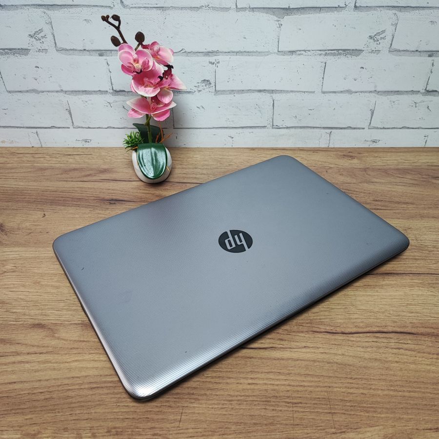 Ноутбук Б/В HP 250 G5, Intel Core i5-6200U, DDR4 16 GB, SSD 256GB, 15.6" Full HD