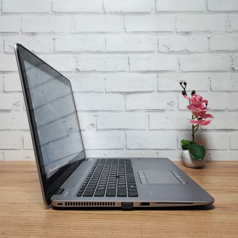 Ноутбук Б/В HP EliteBook 850 G3, Intel Core i5-6300U, DDR4 16 GB, SSD 256GB + HDD 500GB, 15.6" HD