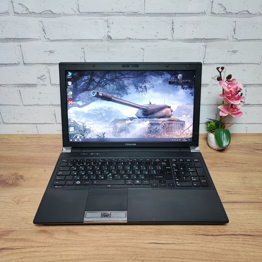 Ноутбук Б/В Toshiba Satellite Pro R850-15F, Intel Core i3-2328M, DDR3 8 GB, SSD 128GB, 15.6" HD