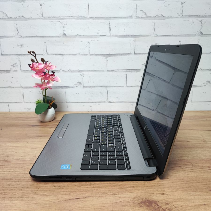 Ноутбук Б/В HP 15-AC121ND, Intel Core i3-5005U, DDR3 8 GB, SSD 256GB, 15.6" HD