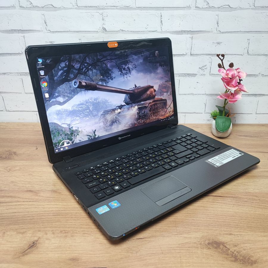 Ноутбук Б/В Packard Bell P7YS0, Intel Core i3-2330M, DDR3 8 GB, SSD 128GB, 17.3" HD