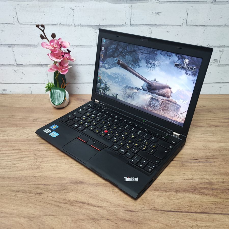 Ноутбук Б/В Lenovo X230, Intel Core i5-3230M, DDR3 8 GB, SSD 256GB, 12.5" HD